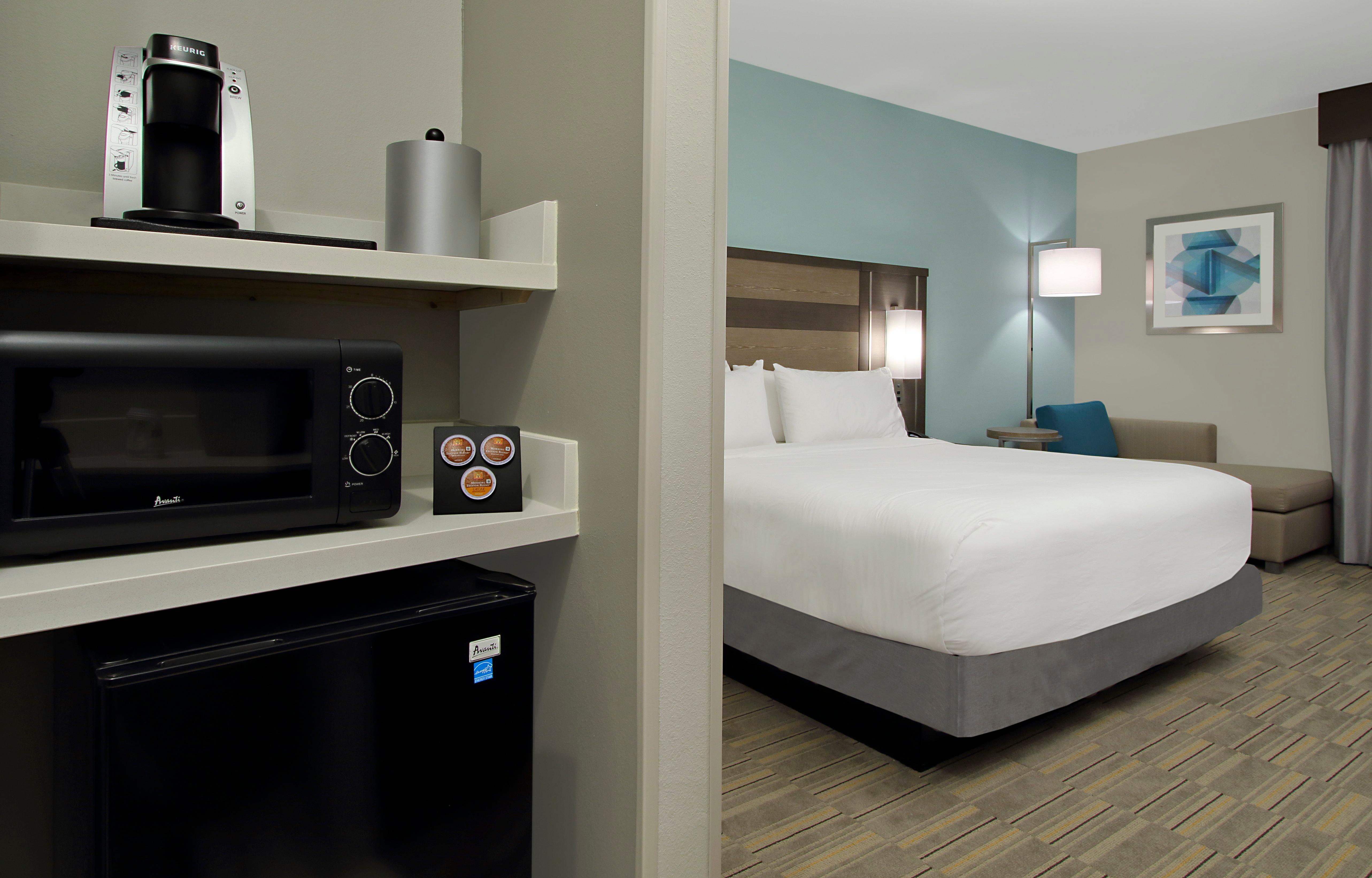 Holiday Inn Express & Suites - Lake Charles South Casino Area By Ihg Exterior foto